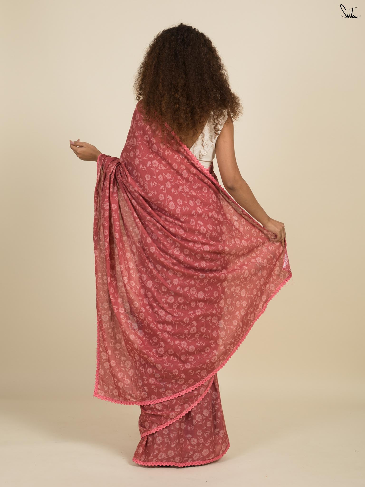 Farm Of Flowers Saree