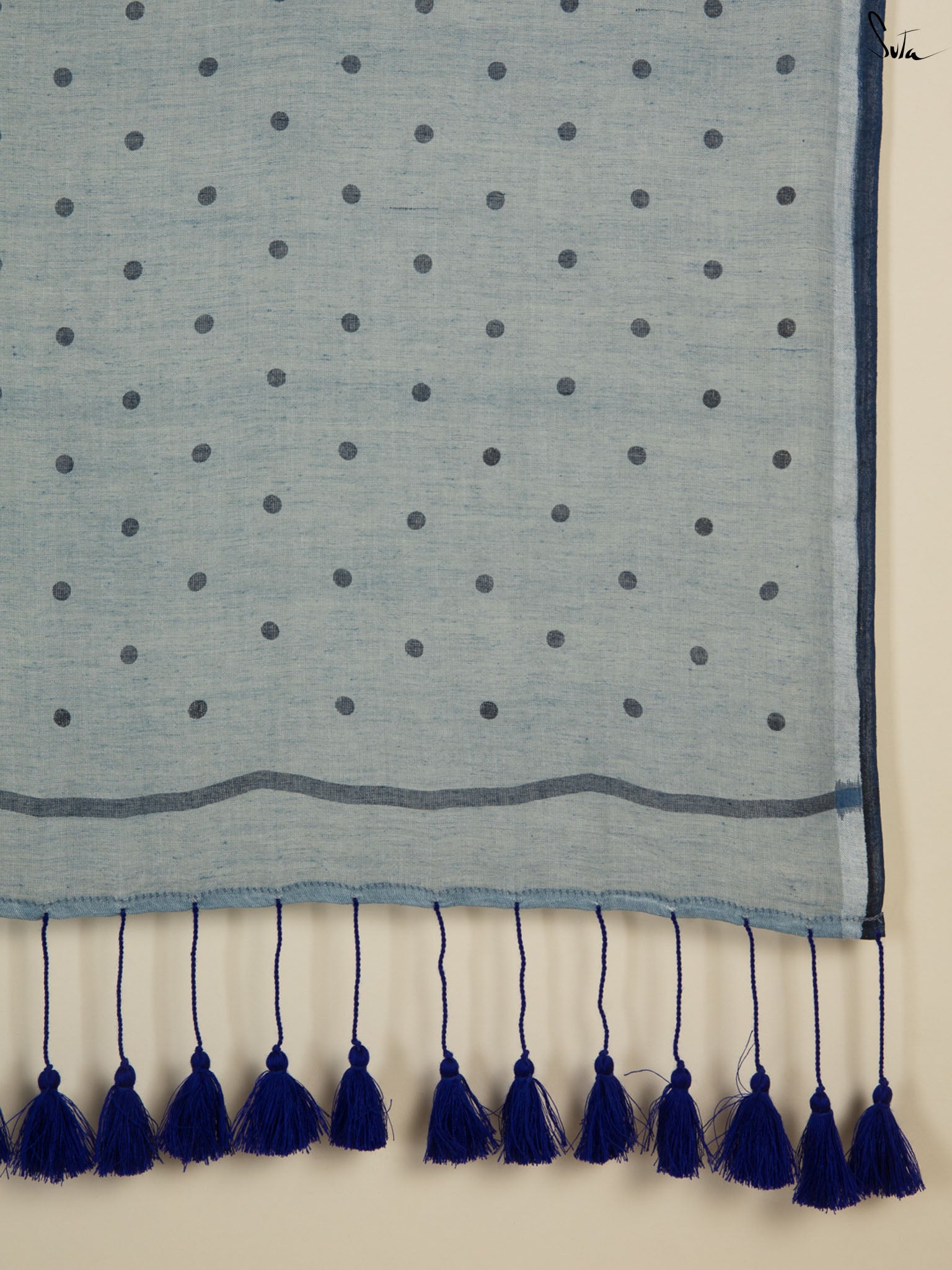 Jhilmil Polka Saree