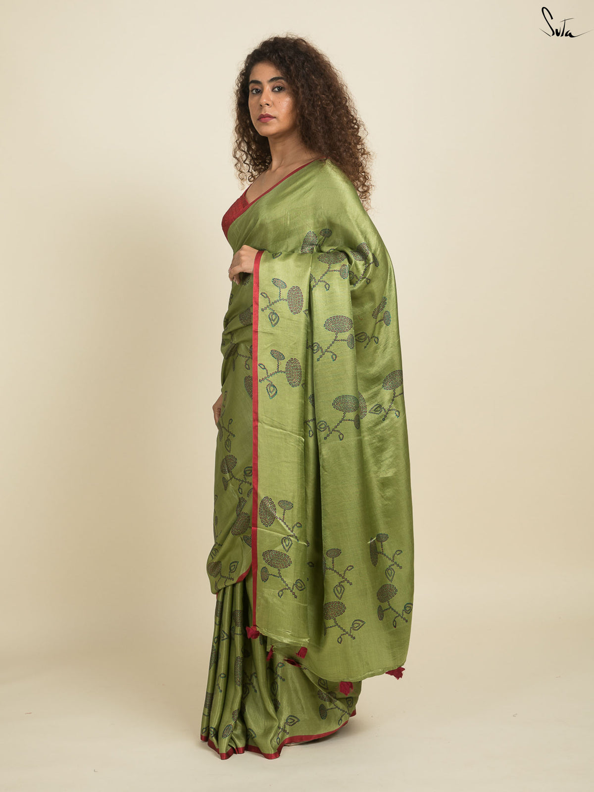 Aawari Saree
