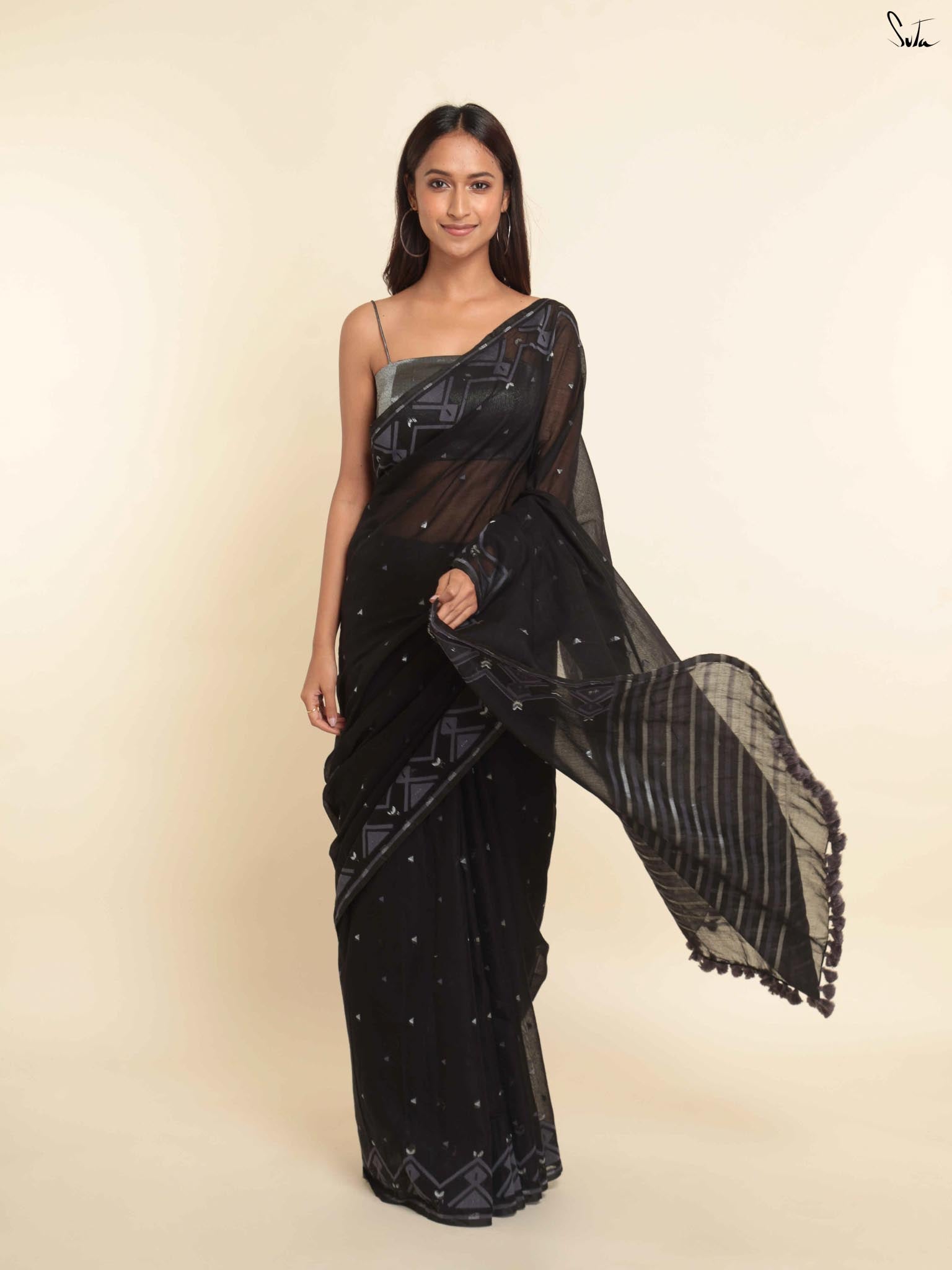 Ebony Saree