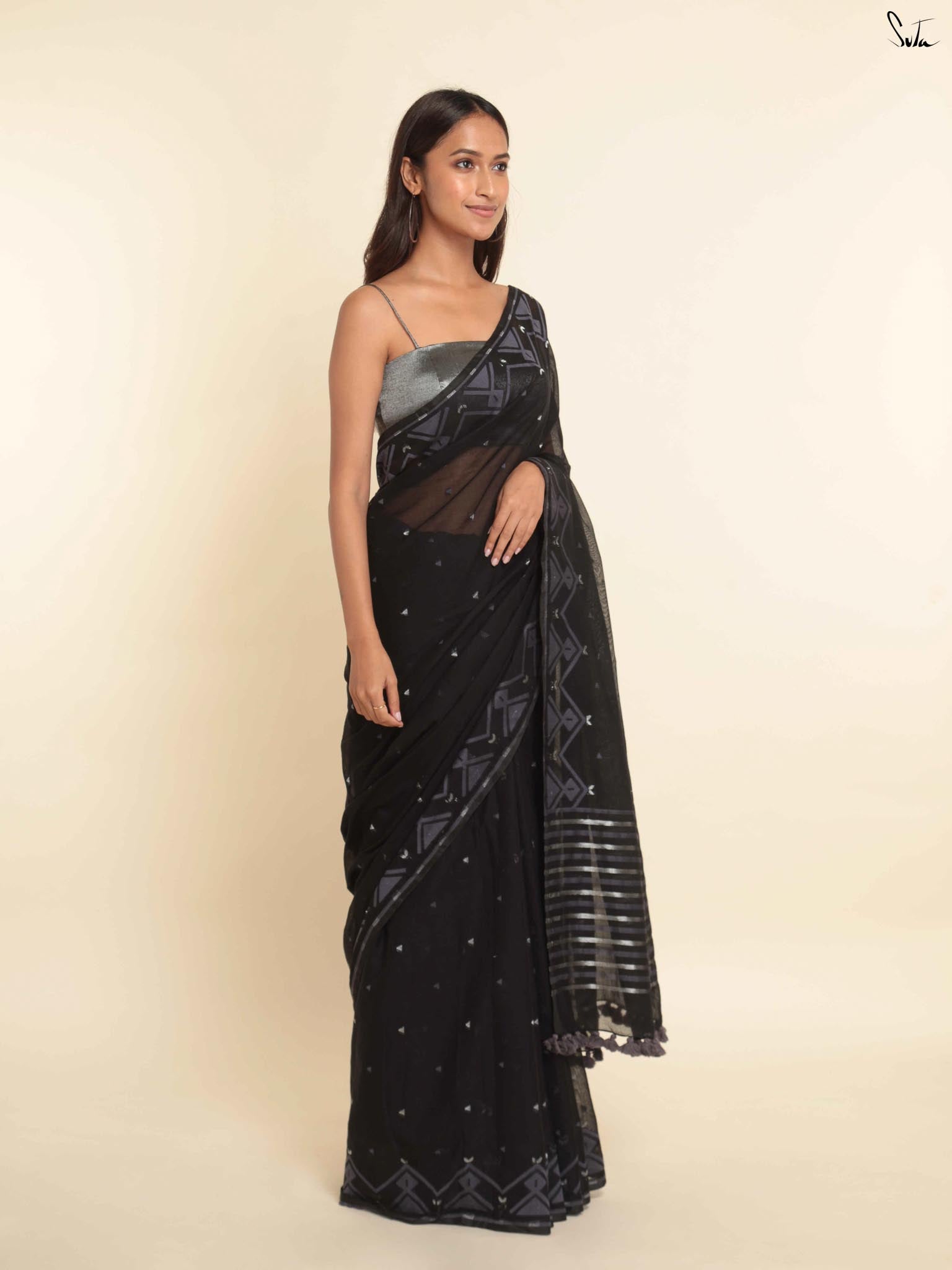 Ebony Saree