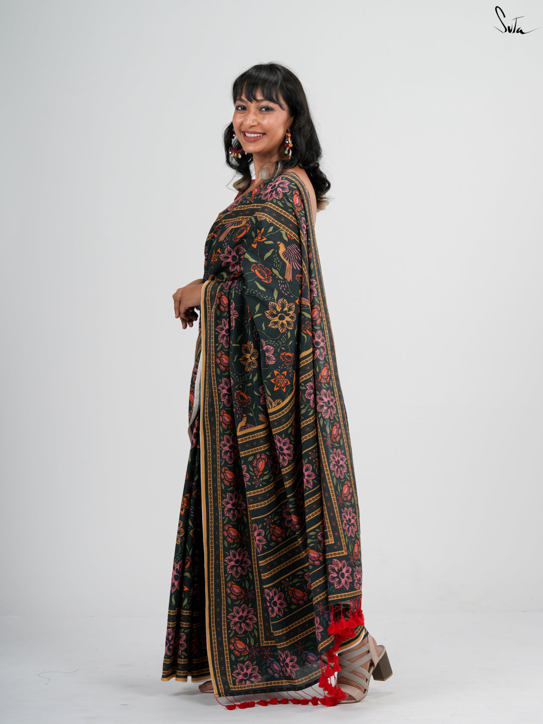 Zoya Saree