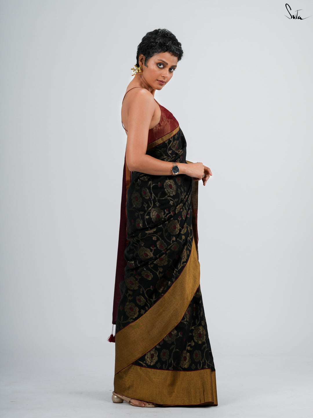 Sunheri Alpana Saree