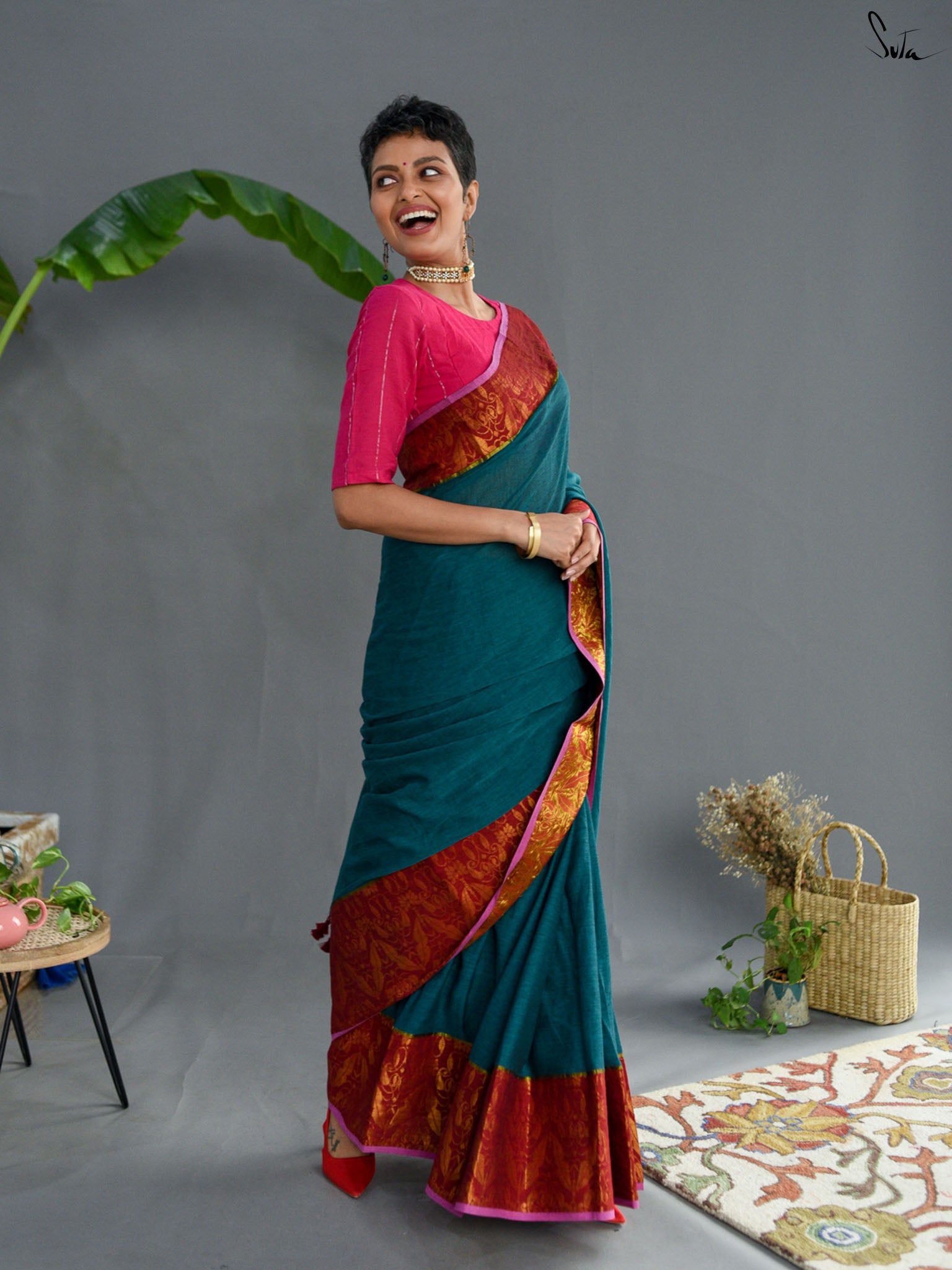 Laal Zari Saree