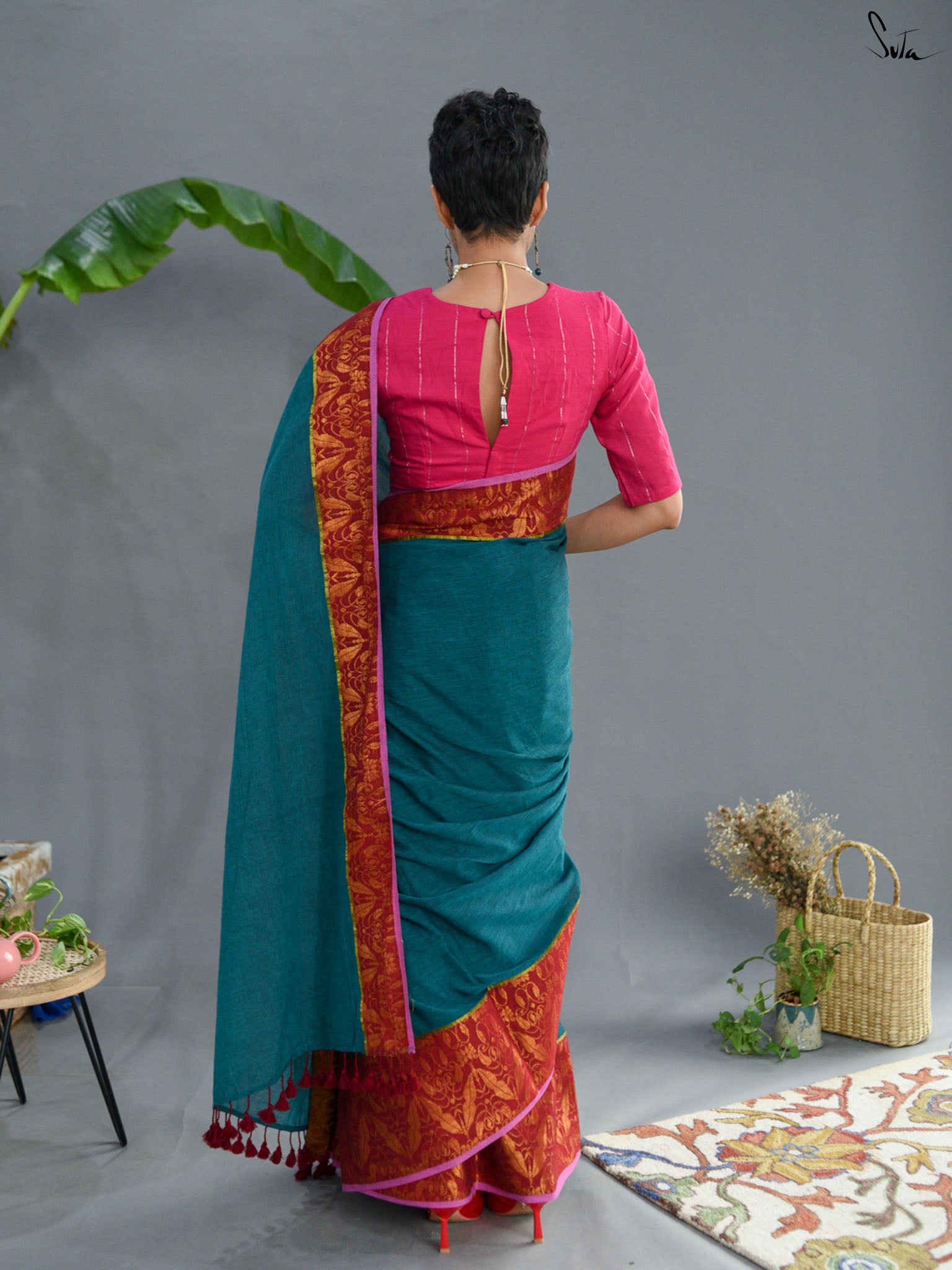 Laal Zari Saree