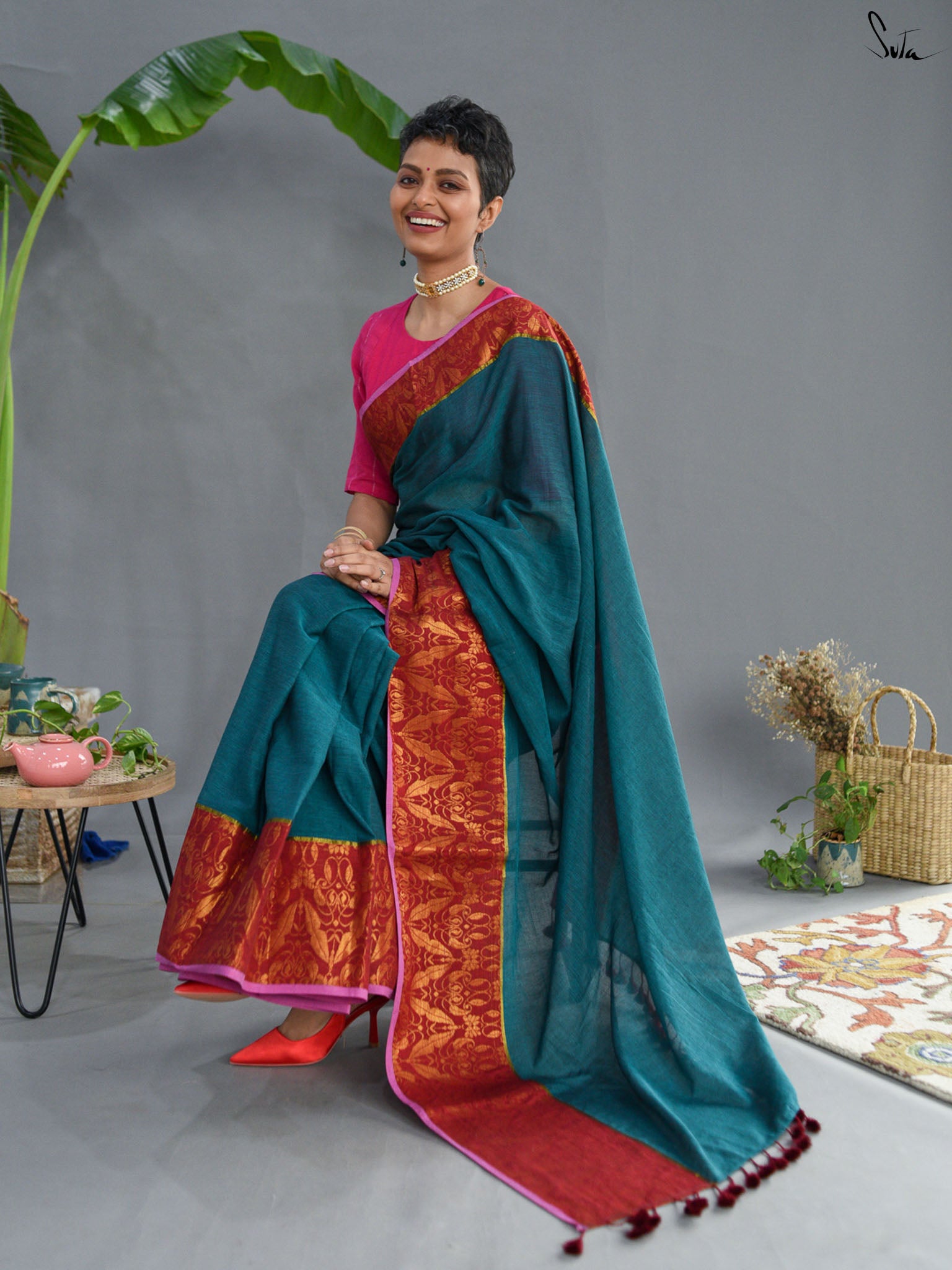 Laal Zari Saree
