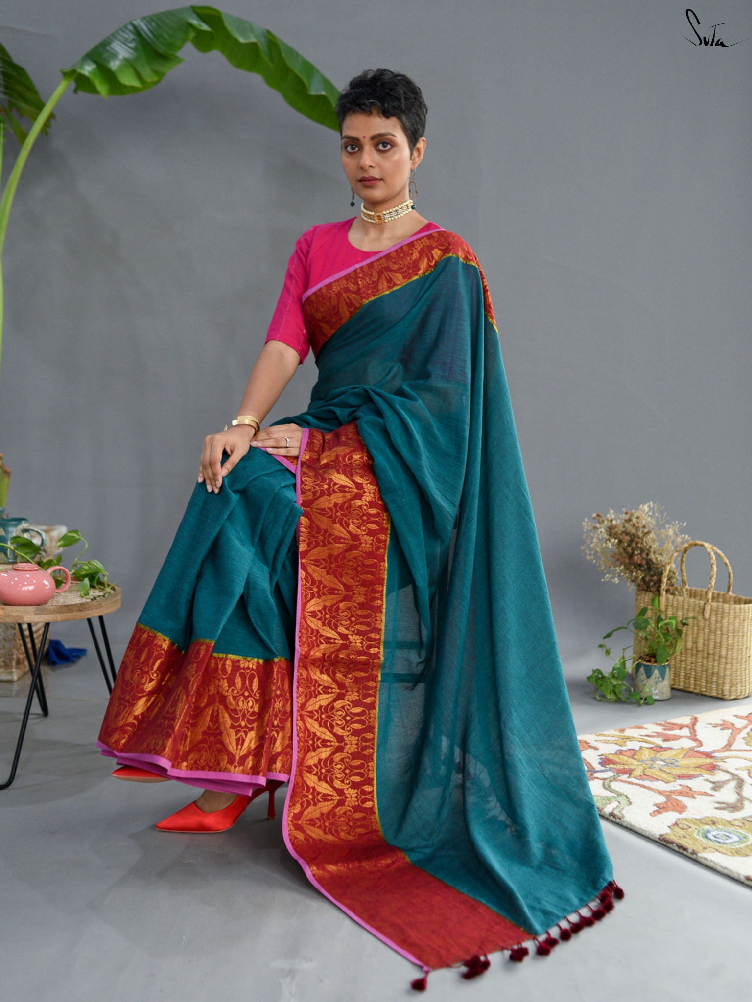 Laal Zari Saree
