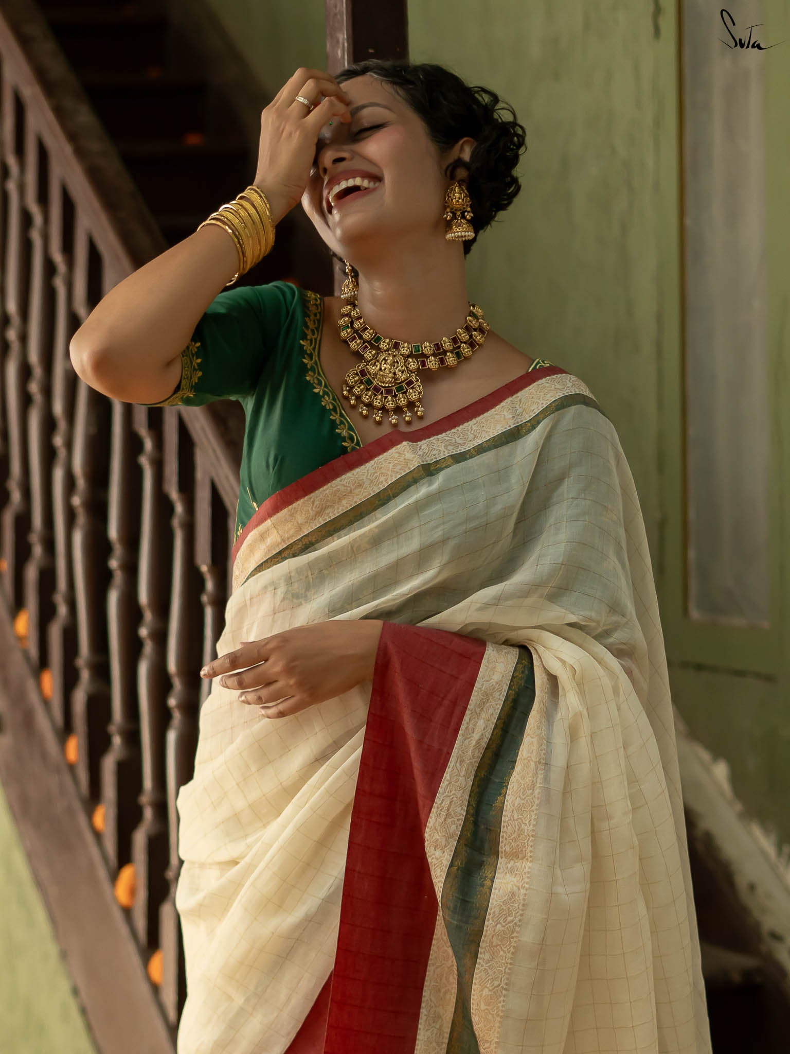 Suta Woven Design Border Zari Saree