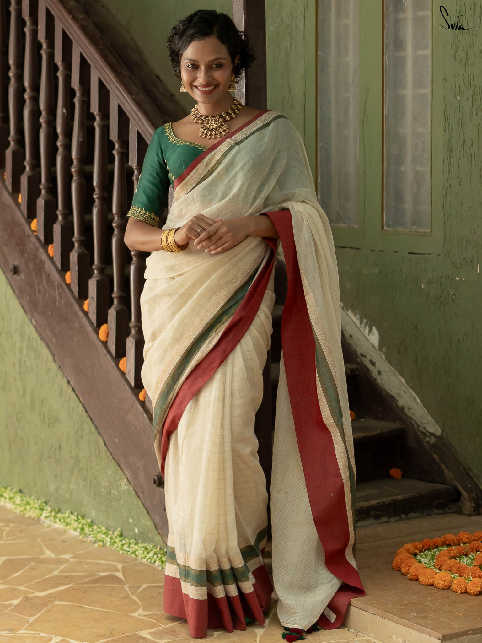 Suta Woven Design Border Zari Saree