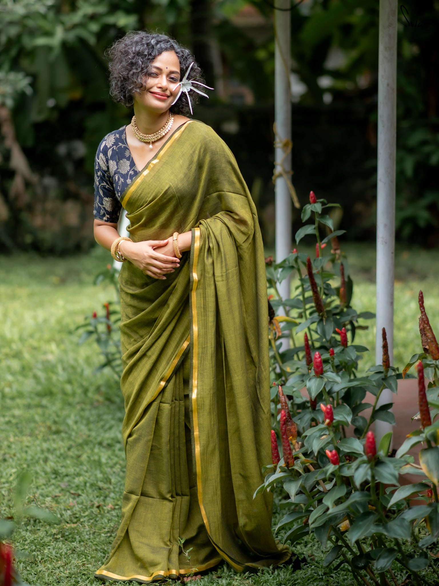 Suta Grey Pure Cotton Saree