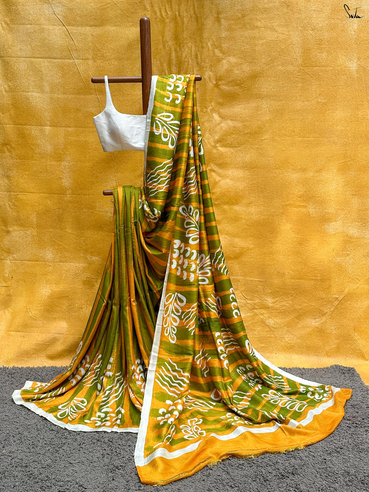 Shonar Rekha (Hand Painted Batik Silk Saree)