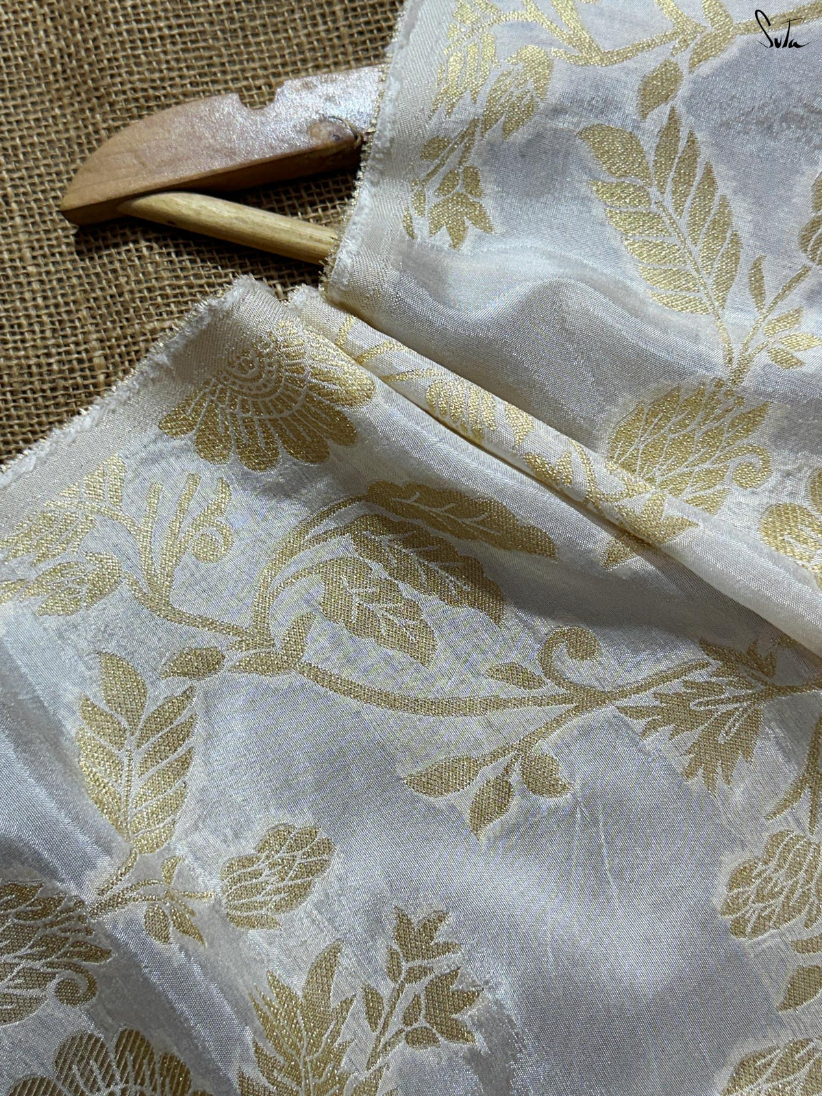 Silken Jaal