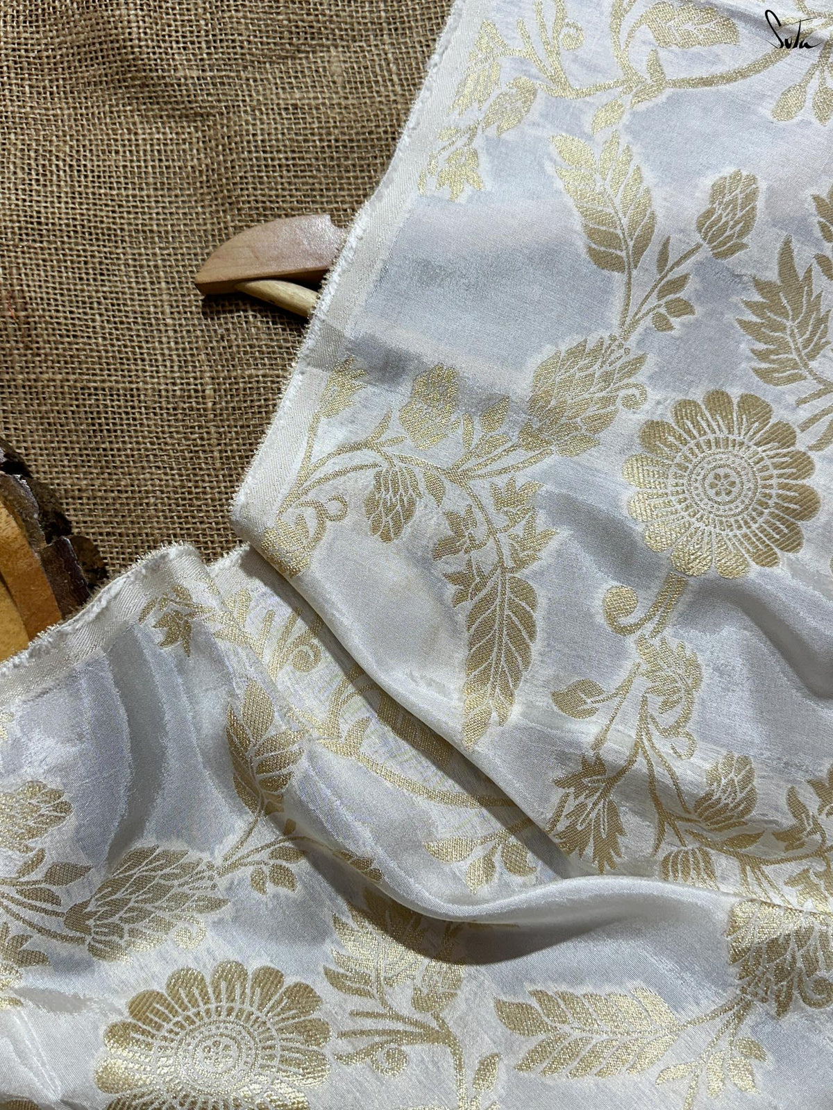 Silken Jaal