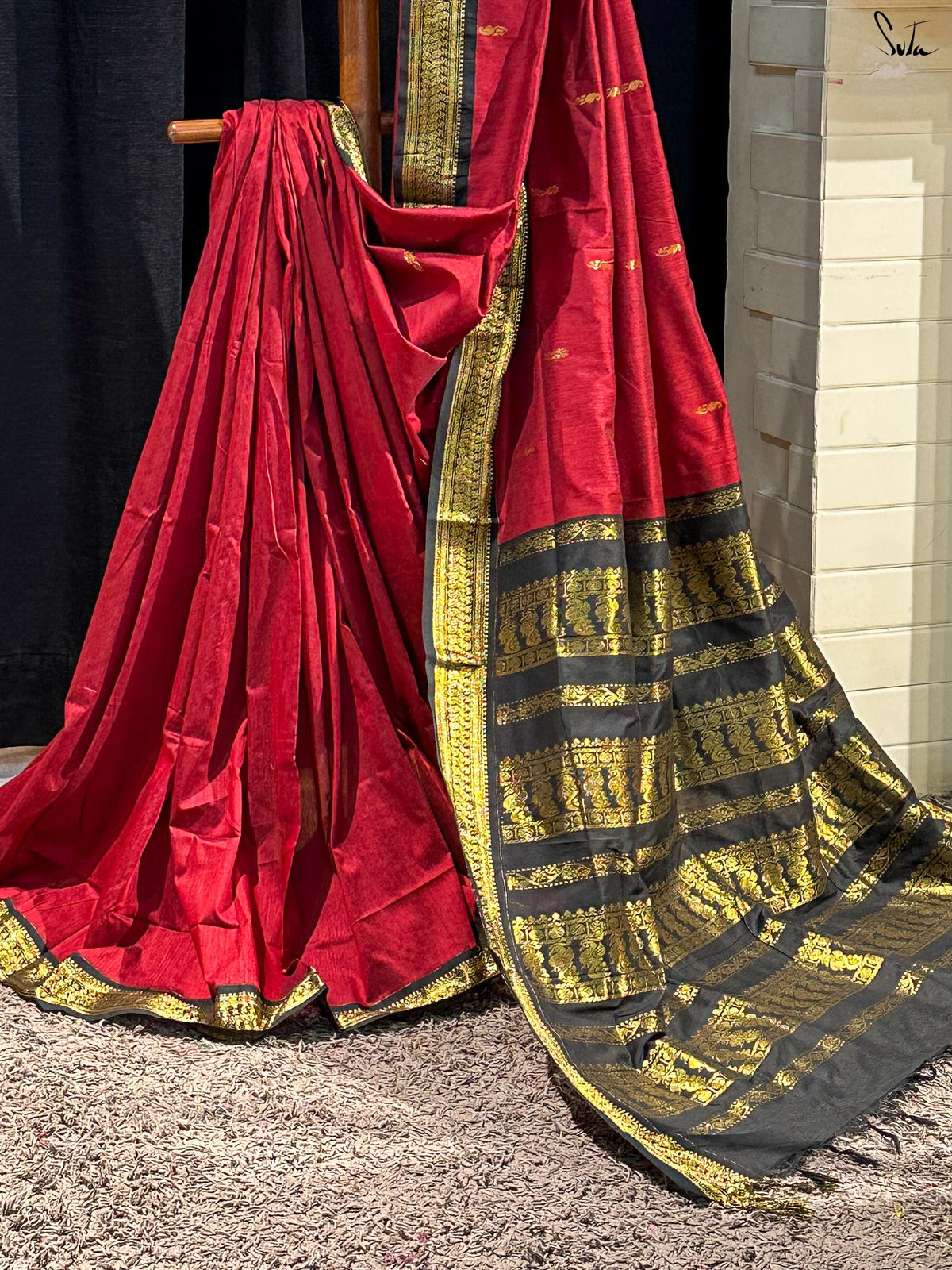 Surkh Kaajal