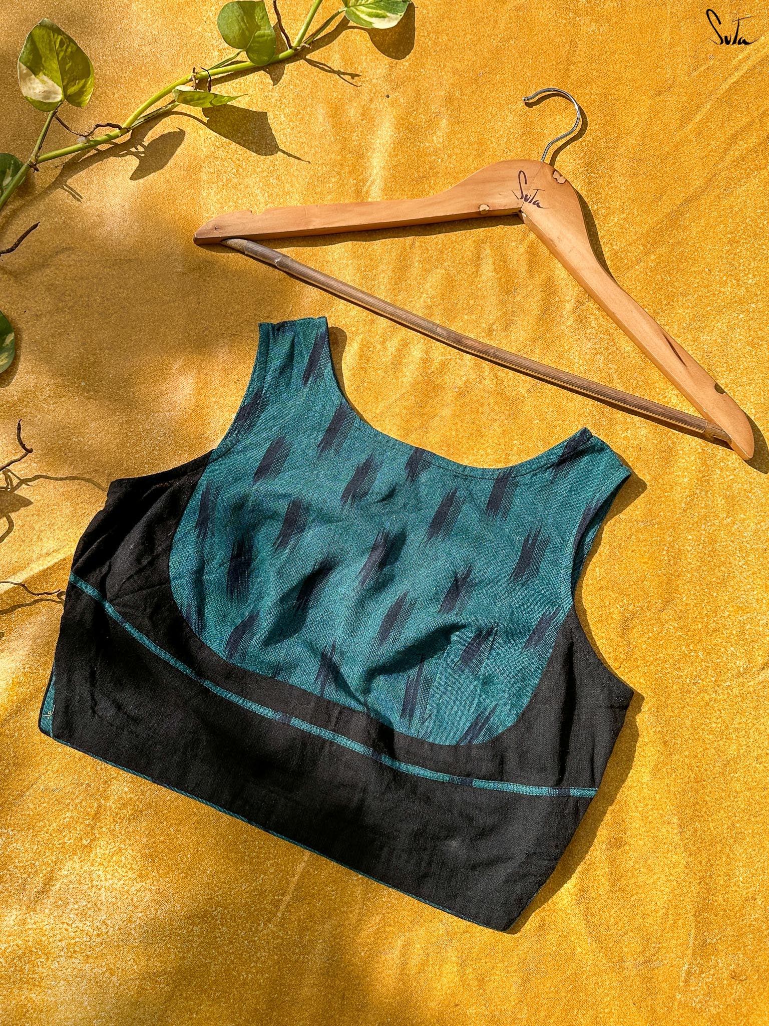 Teal Kalika