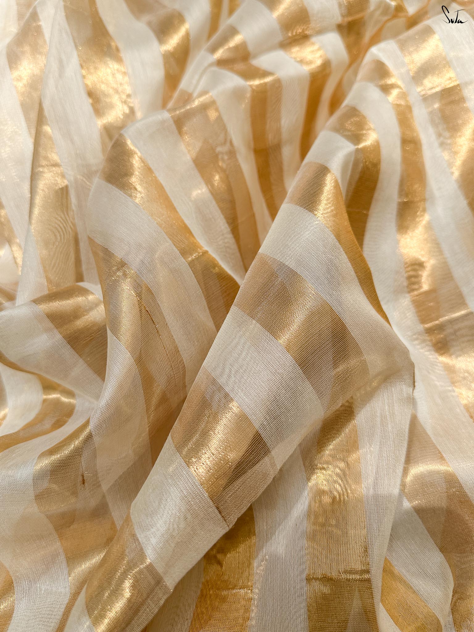 White Gold Weave