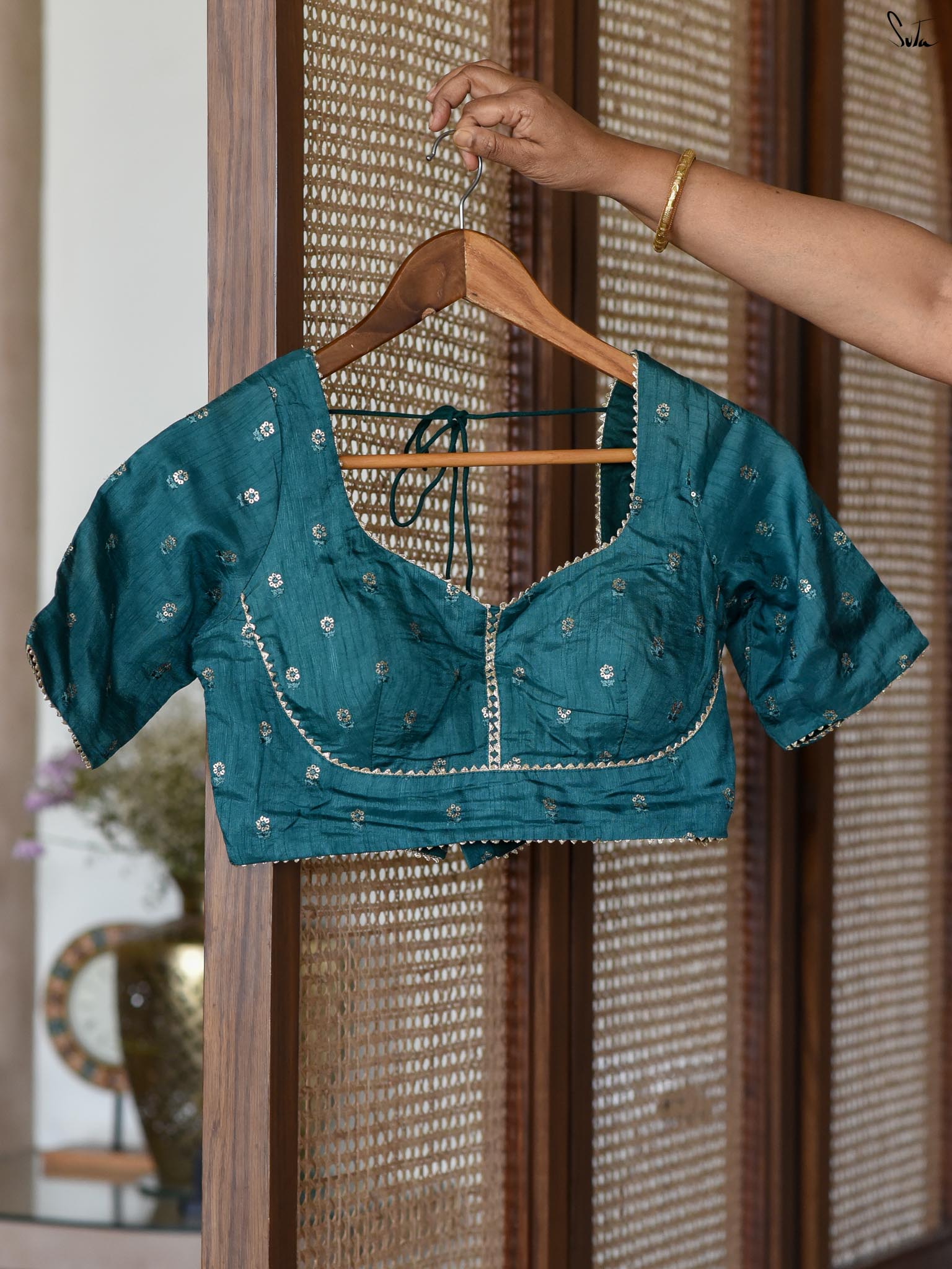 Zari Teal