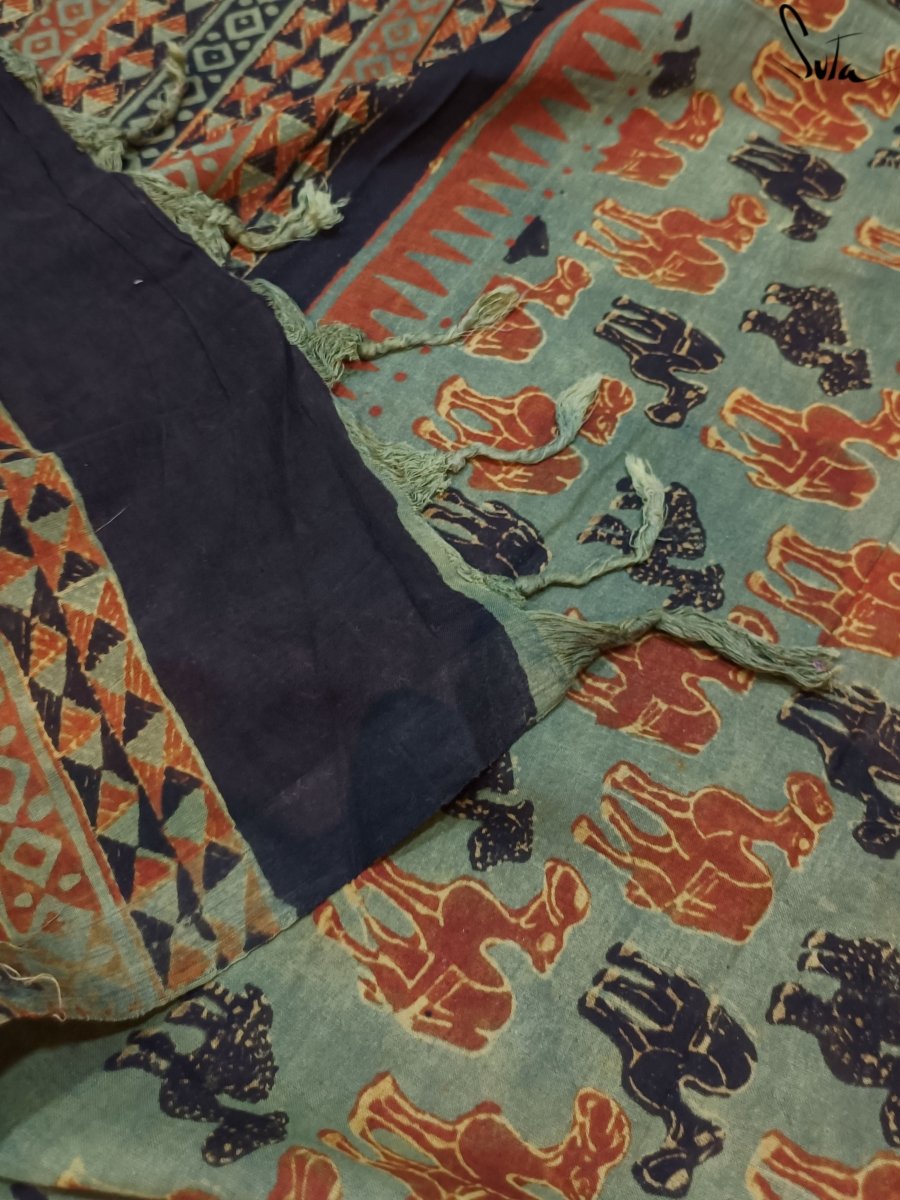 Bewitching wilds (Dupatta) - suta