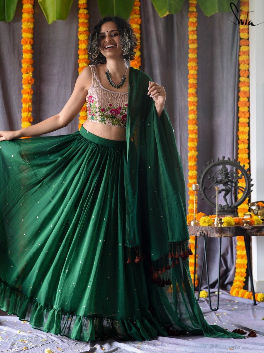 Chamakti Leherein (Lehenga Set) - suta