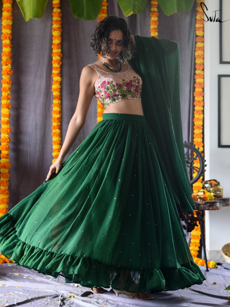 Chamakti Leherein (Lehenga Set) - suta