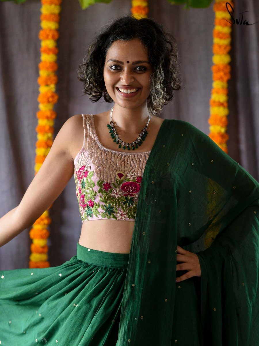 Chamakti Leherein (Lehenga Set) - suta