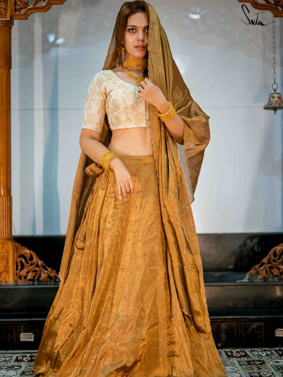 Chandini Ki Mehfil (Lehenga Set) - suta