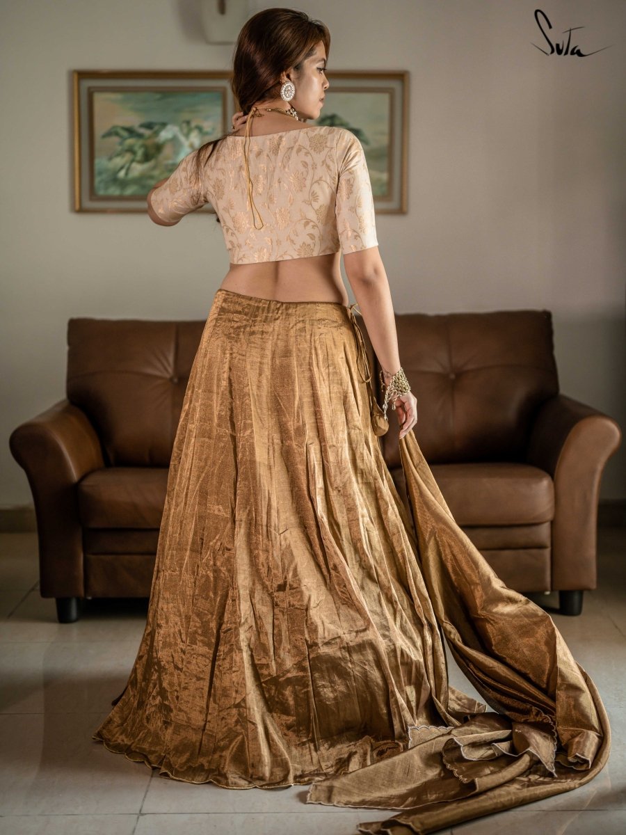 Chandini Ki Mehfil (Lehenga Set) - suta