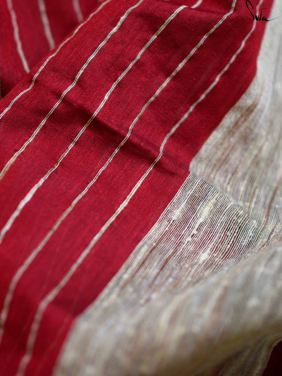 Colour Meet : Red , Black , Gold - suta.in