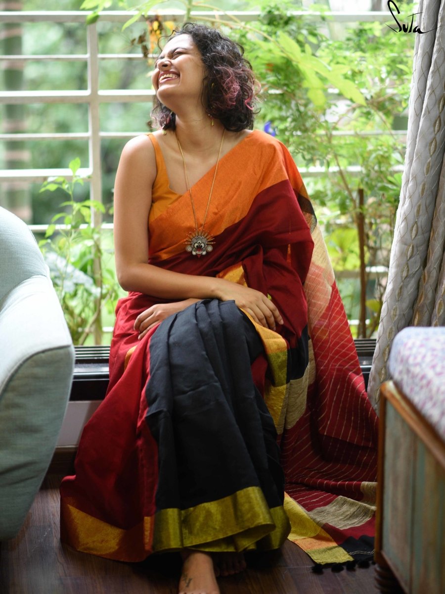 Colour Meet : Red , Black , Gold - suta.in