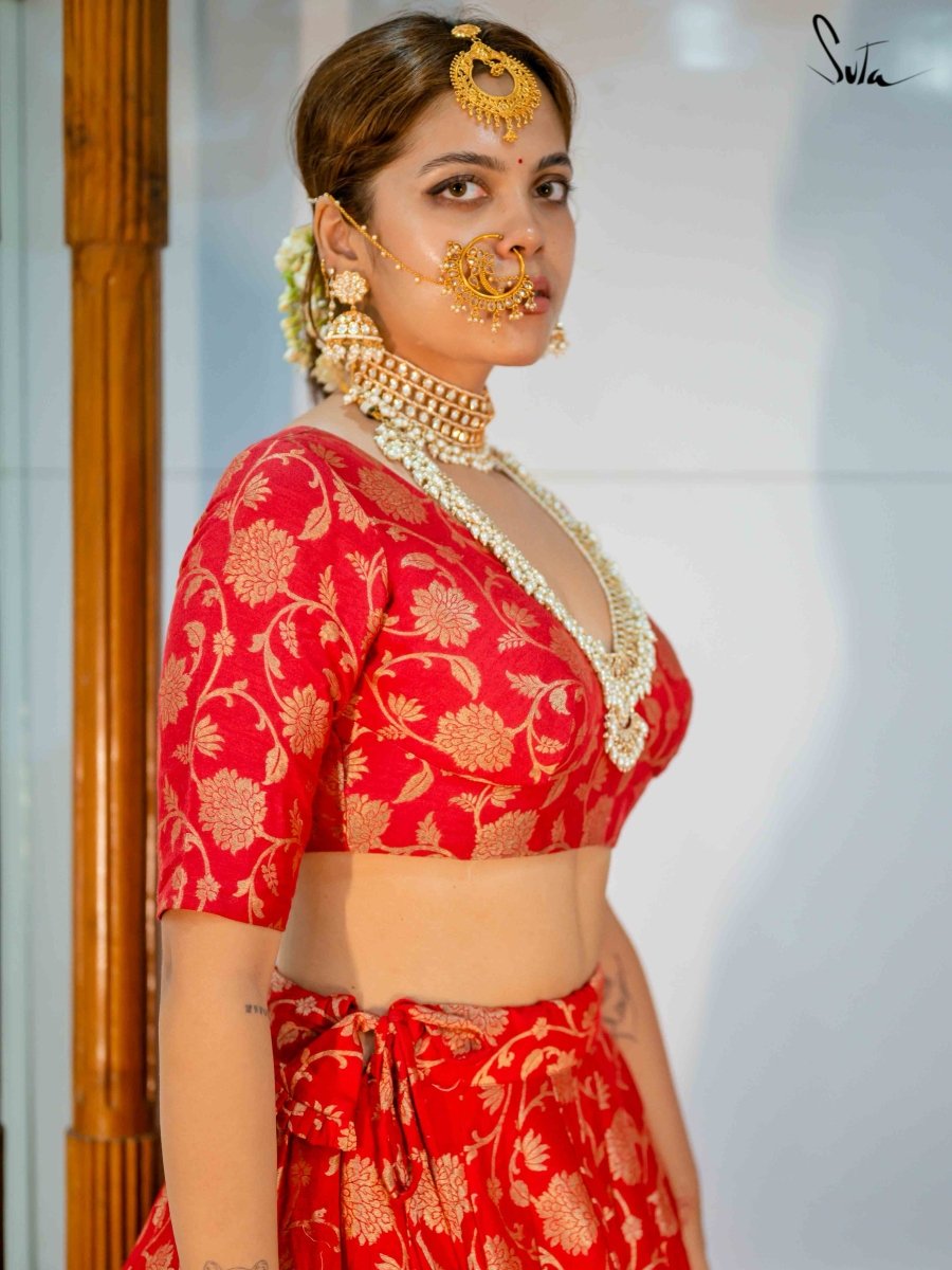 Gulabo Ki Mehfil (Lehenga Set) - suta