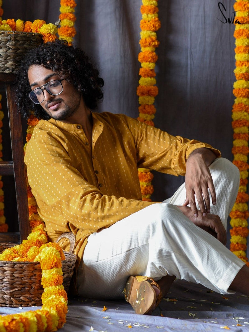 Haldi On My Hands : Cotton Saree