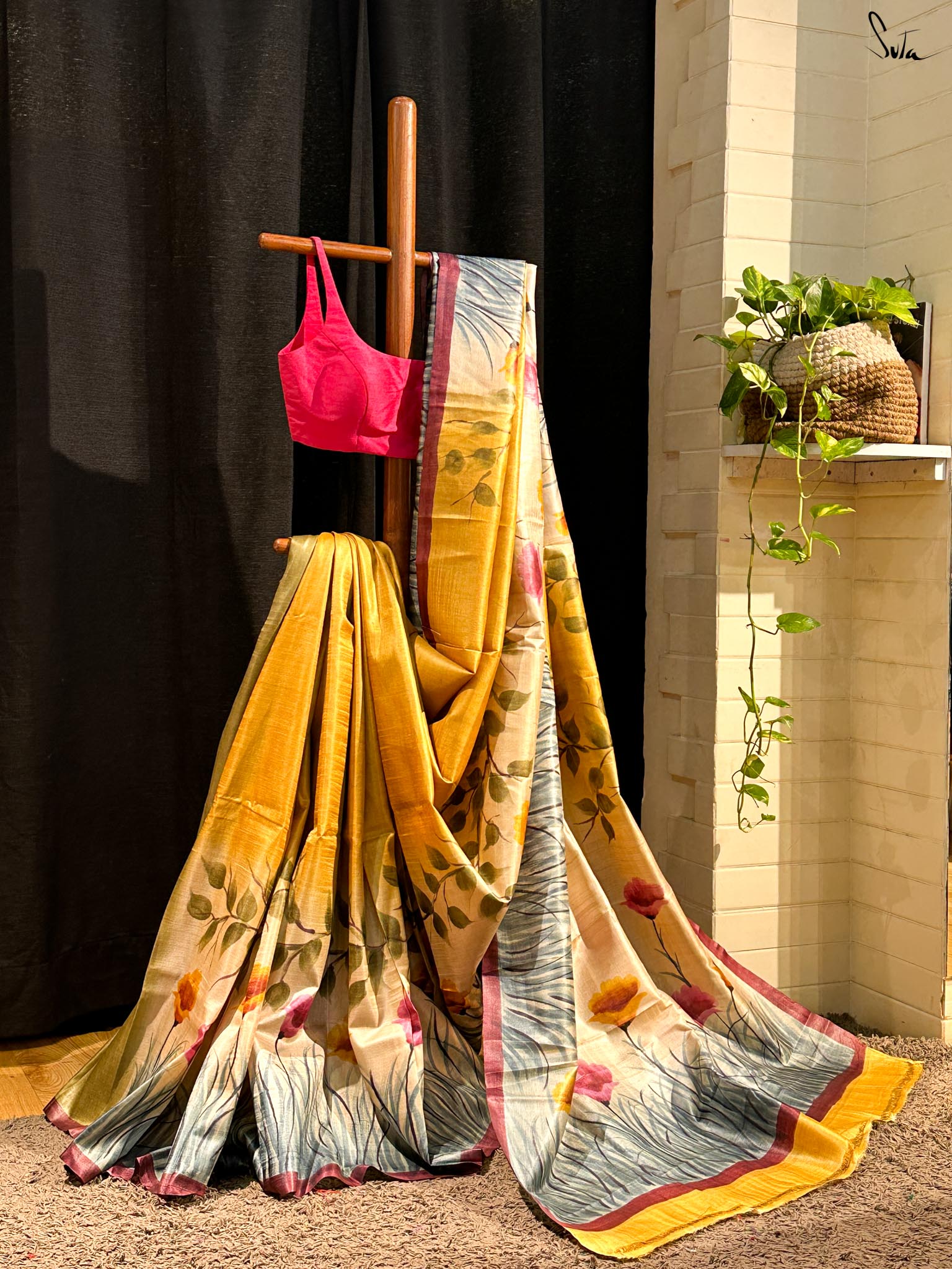 Rangon Ka Raag (Hand Painted Pure Silk Saree)