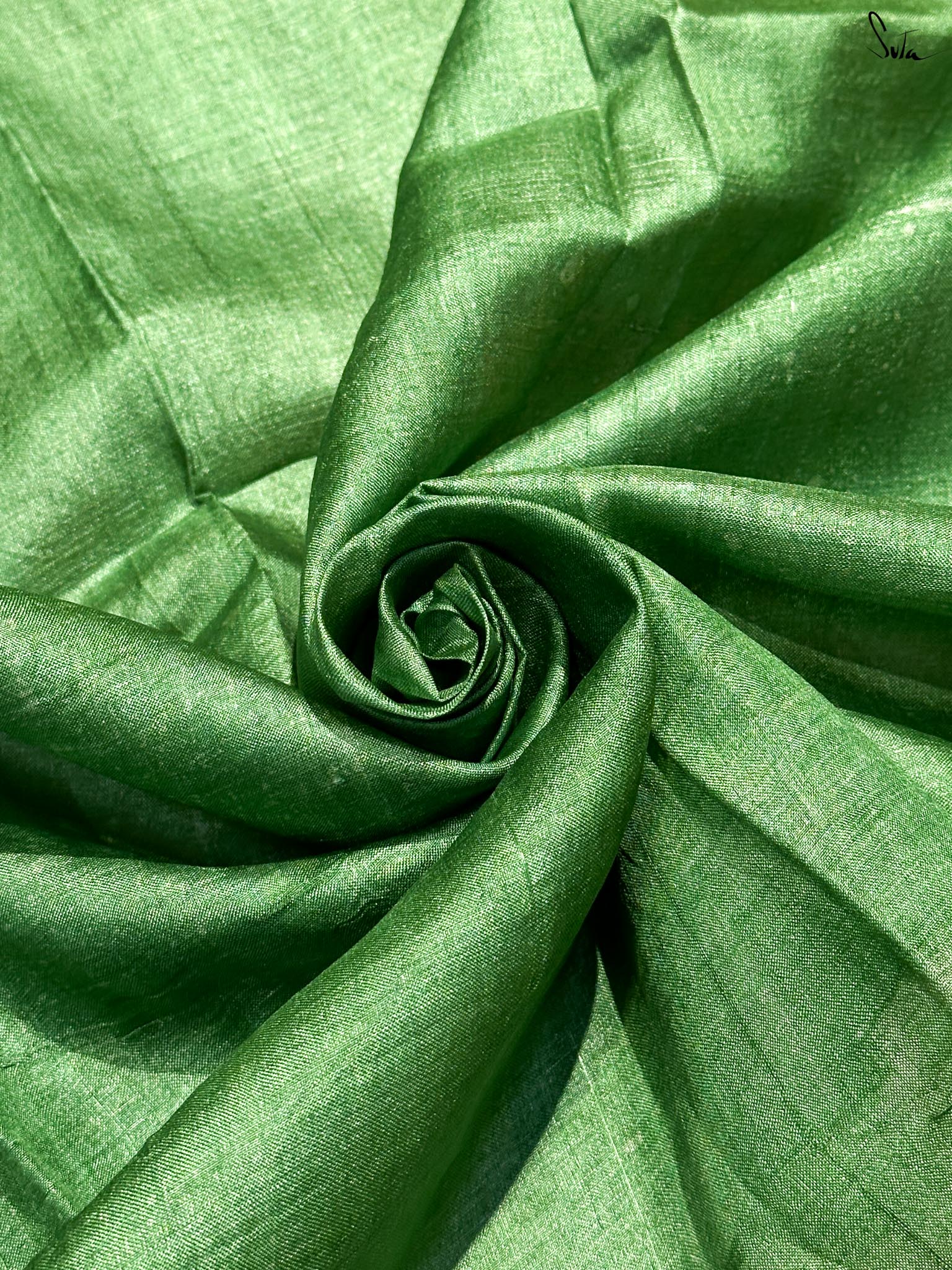 Gulabi Shikargah (Hand Painted Pure Silk Saree)