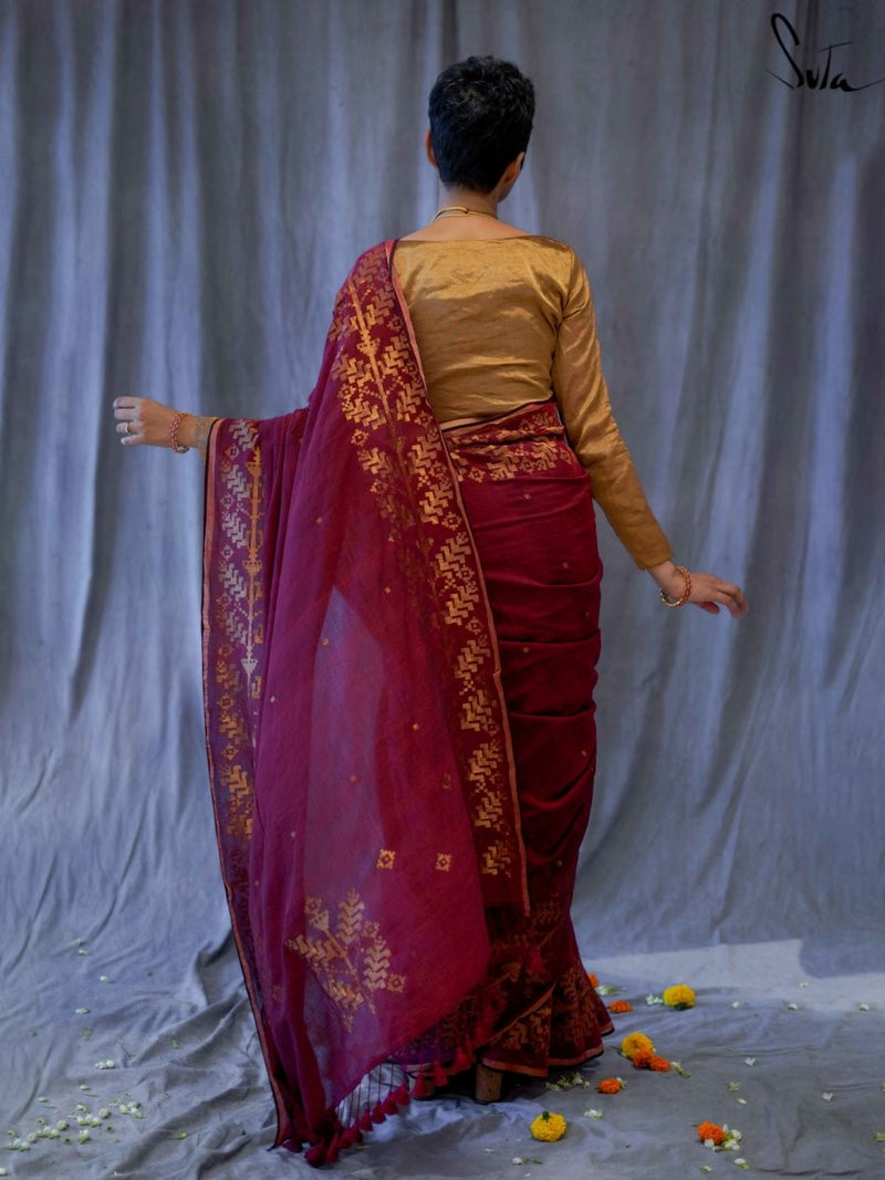 Maroon Jamdani Mulmul Cotton Saree|Nargis Ki Muskaan|Suta