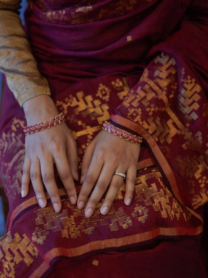 Maroon Jamdani Mulmul Cotton Saree|Nargis Ki Muskaan|Suta