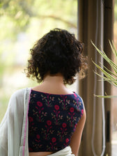 Table rose and night sky (Blouse) - suta.in