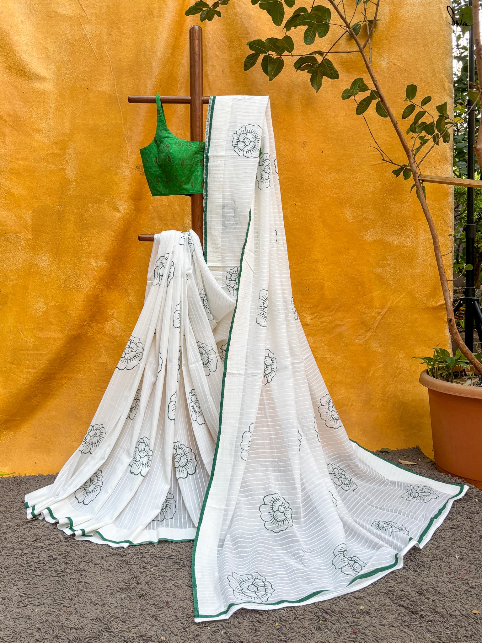Halki Roshni