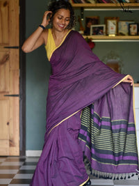 Withered Plums (Saree) - suta