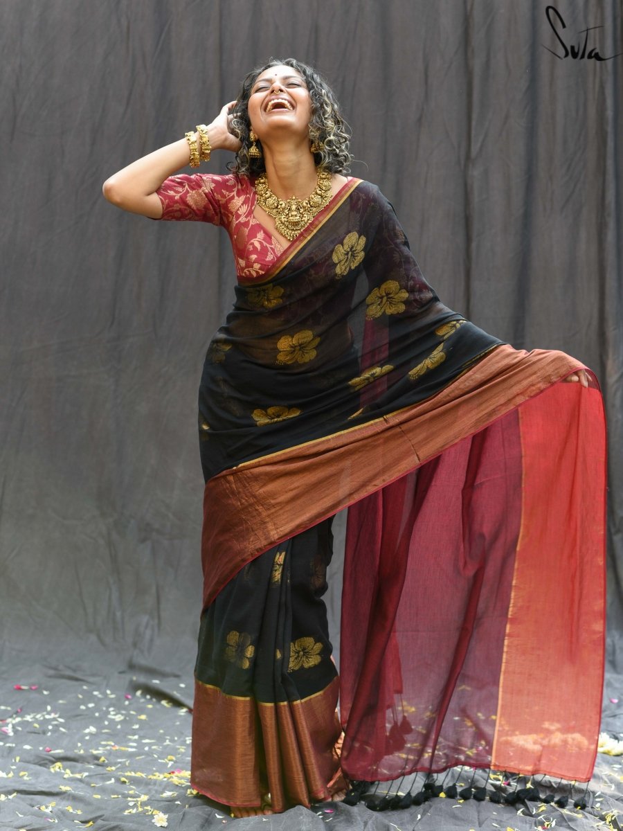 Buy Black Sarees for Women by AWESOME Online | Ajio.com