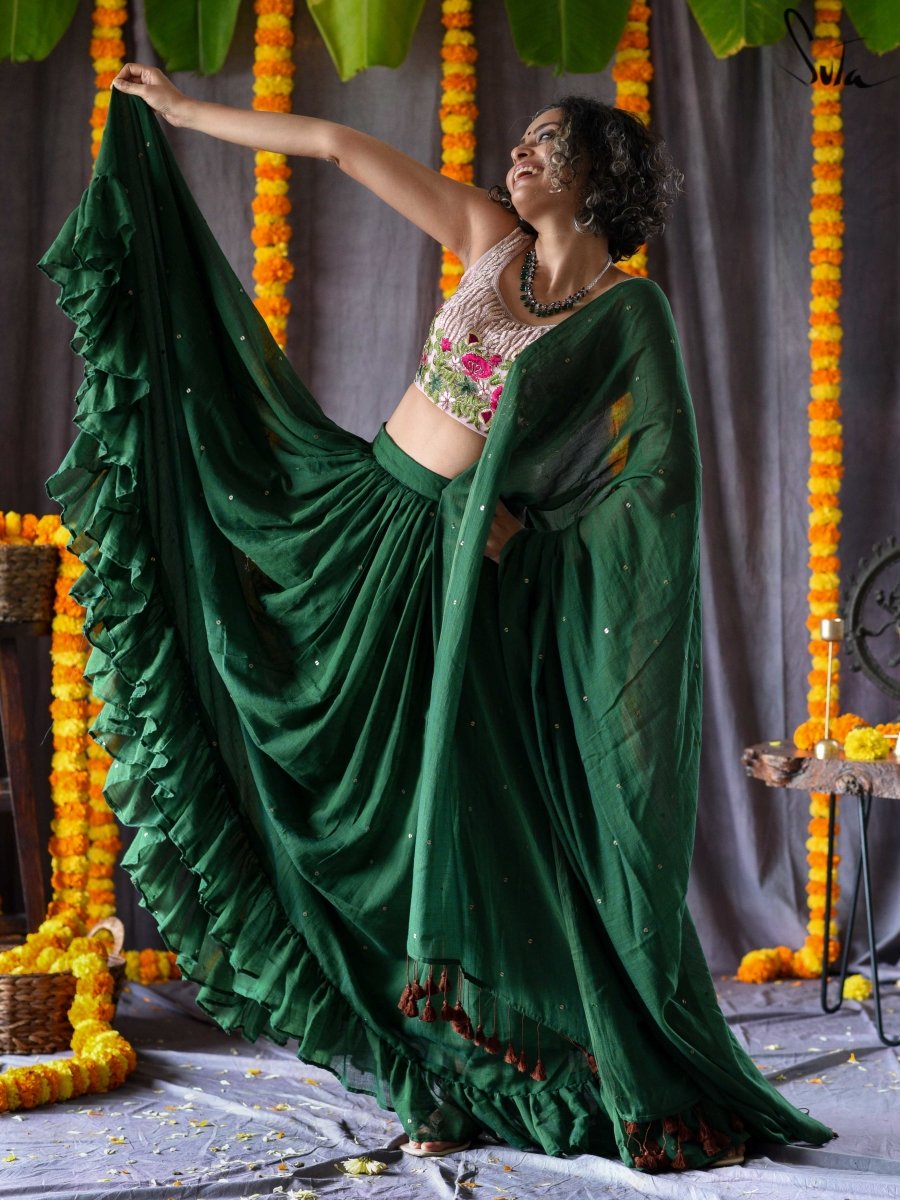 2023 Bollywood Womens Dance Dress Set Traditional Round Collar Short Top  Gilt Skirt Gauze Ethnic Lehenga For Wedding From Yukime, $57.22 | DHgate.Com