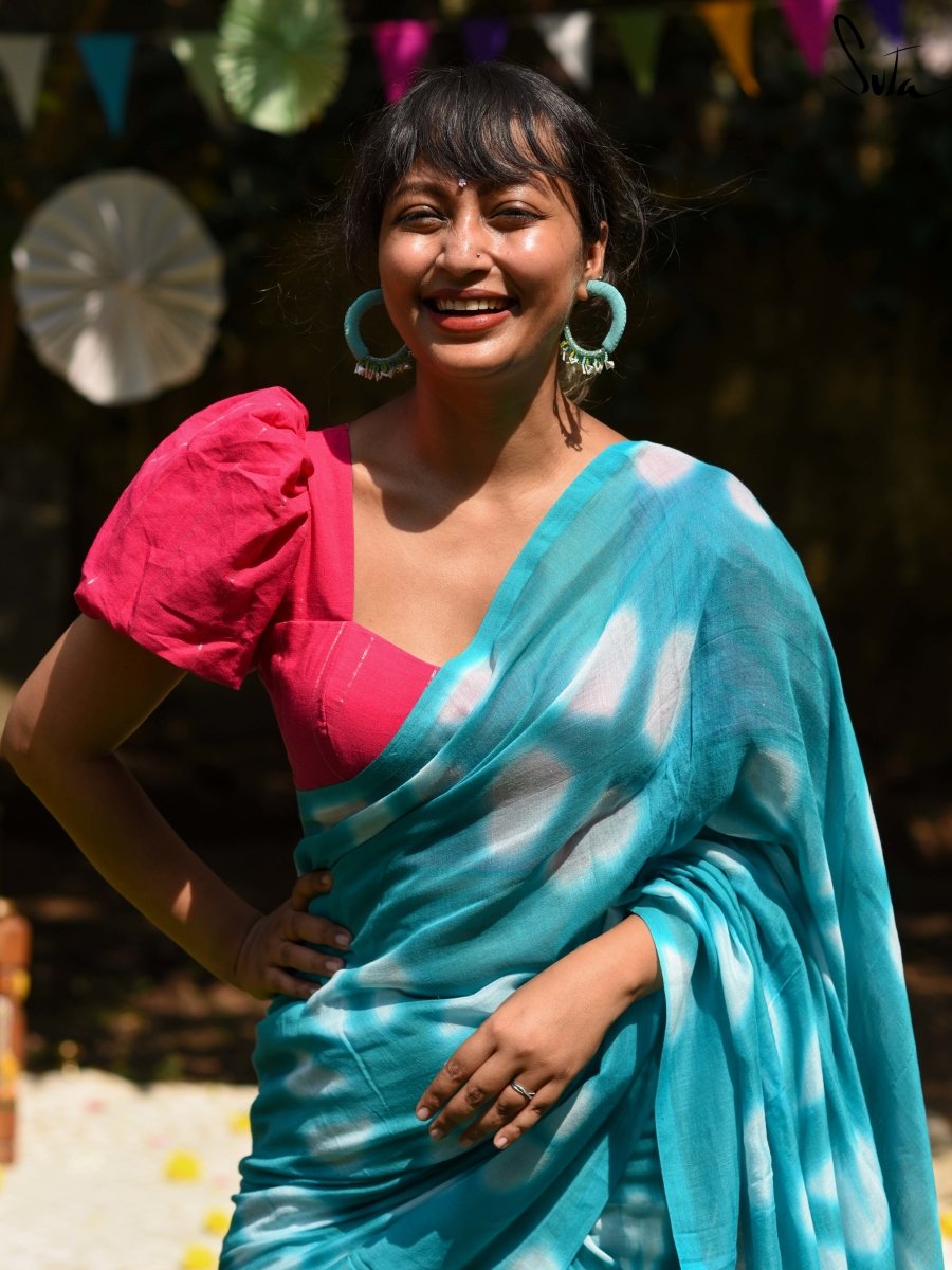 Shop Summer Vibes: Refreshing Cotton Sarees with Printed Blouse Piece – The  Thread Weavers