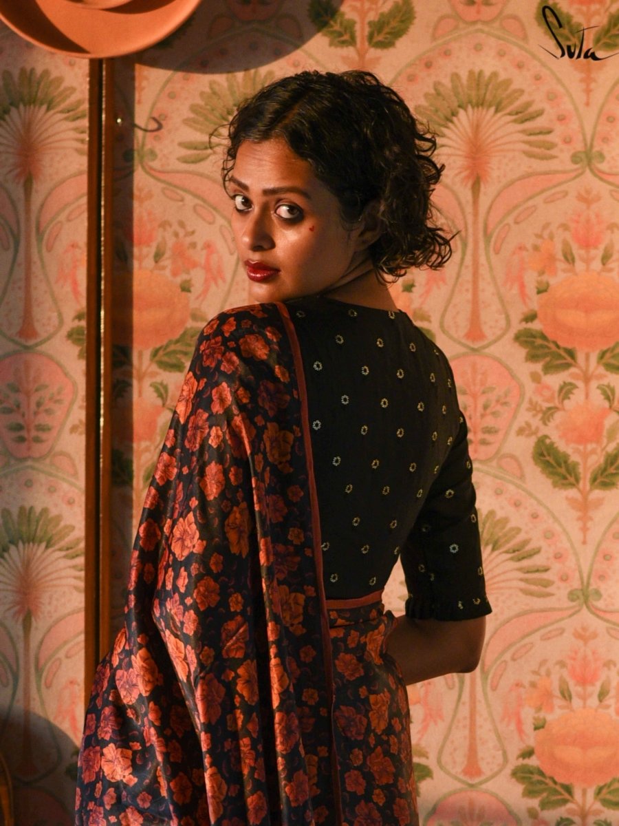 Suta Pattern Art Silk Padded Designer Blouse In Black|Black Stars|Suta