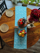 Candied Snowball Cookies (Table Runner) - suta