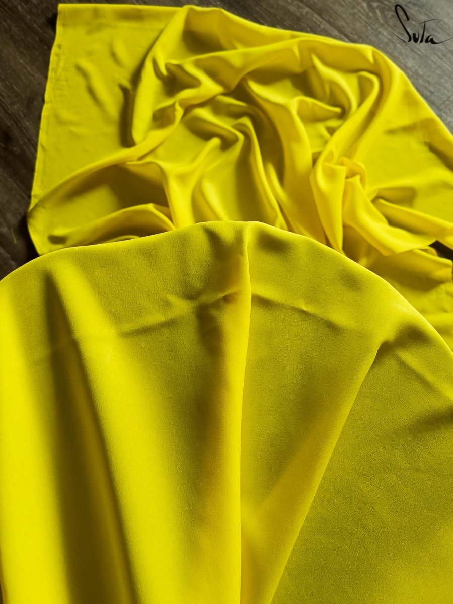 Dreaming of yellow - suta