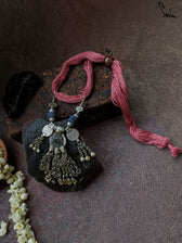 Dua (Neckpiece) - suta