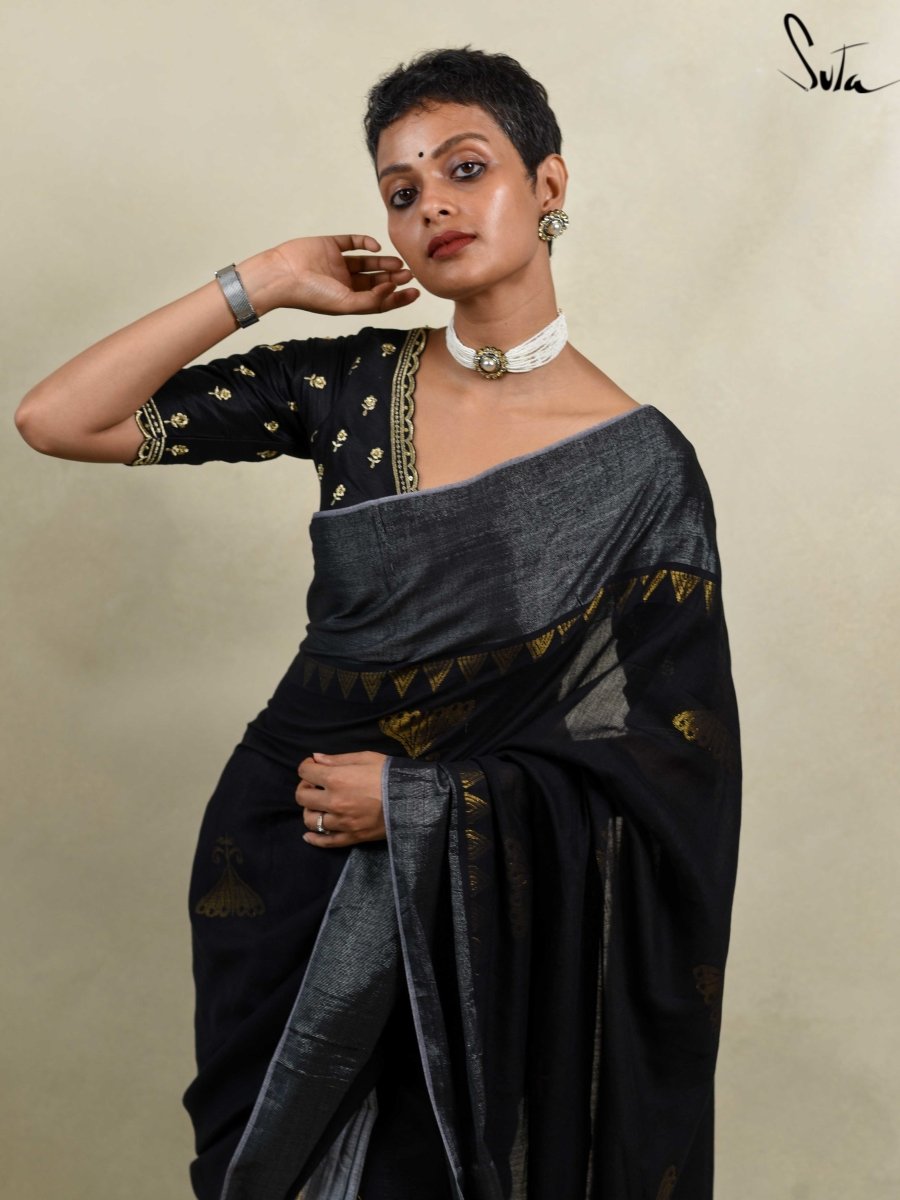 Elegant Sarees for Women | Traditional Indian Sari Collection | Almaari  Fashion