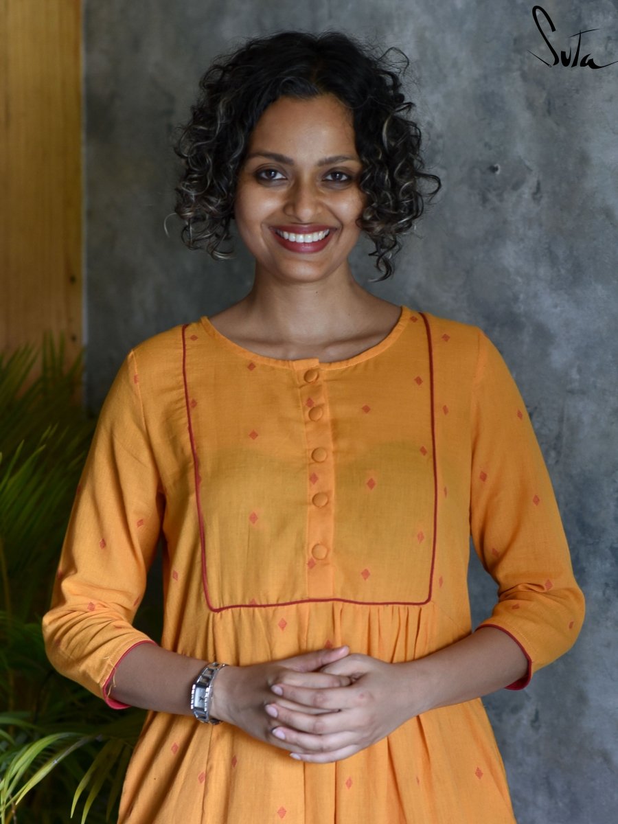 Kesari Tilak - suta