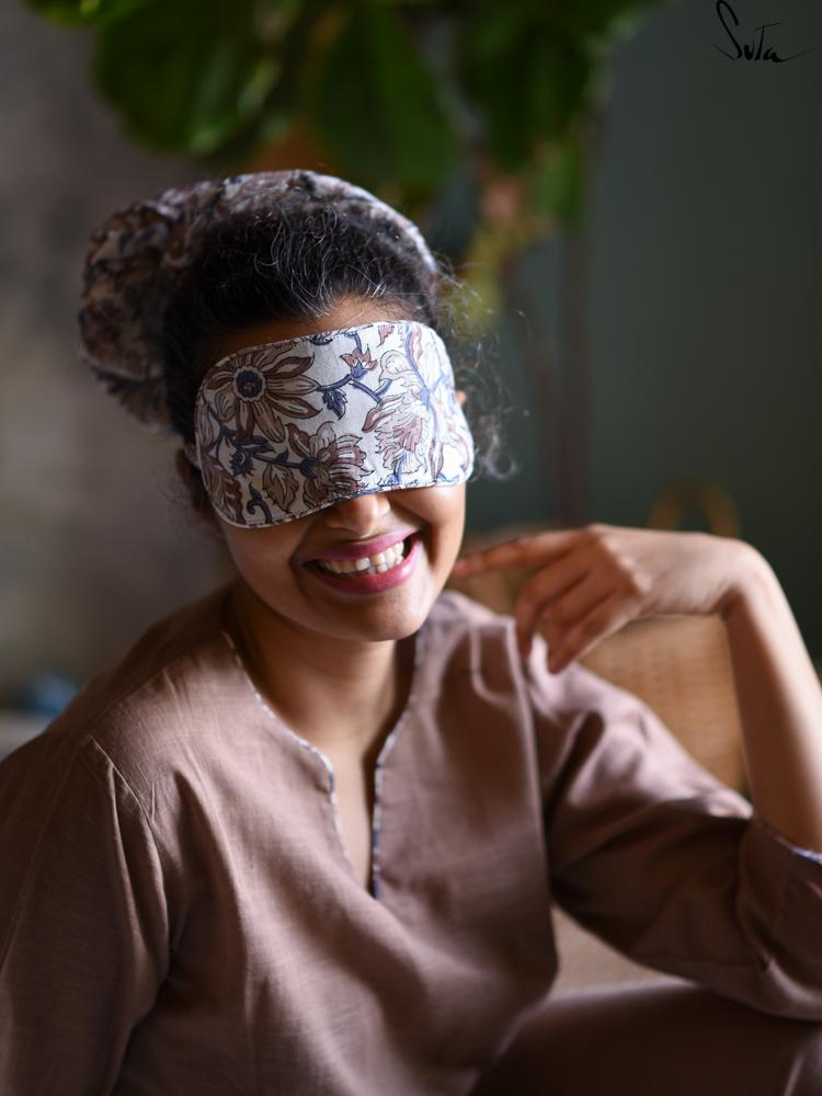 Lucid Dreaming (Eye Mask) suta