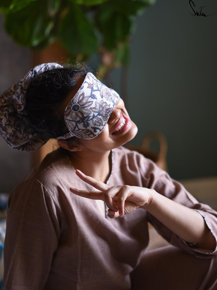 Lucid Dreaming (Eye Mask) suta