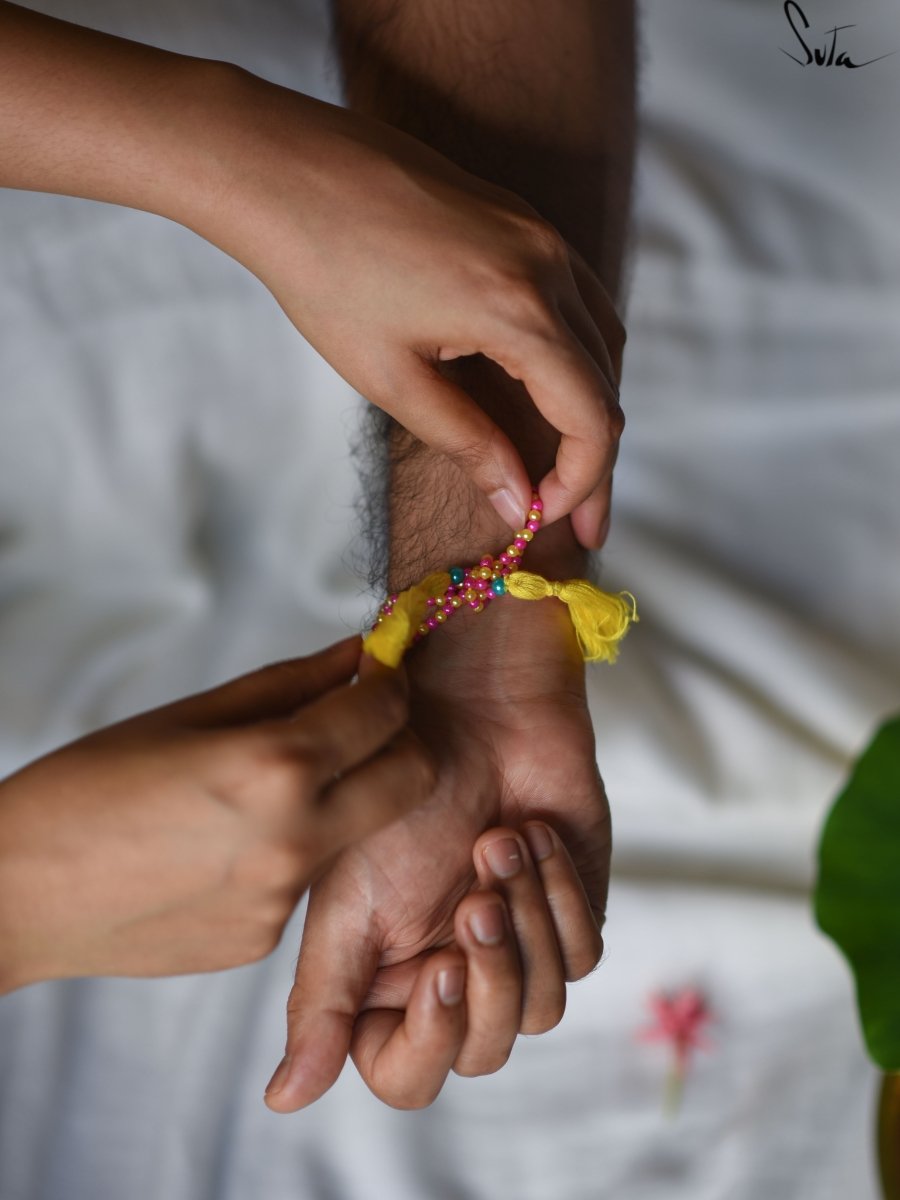 Mai Phool, Tum Fool (Rakhi) - suta.in